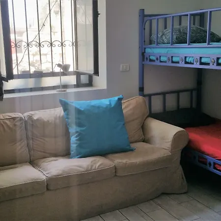 German Colony Guest House- Private And Dorm Rooms-2