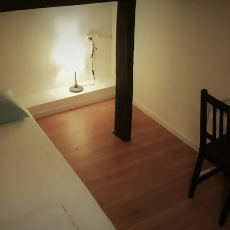 German Colony Guest House- Private And Dorm Rooms-3